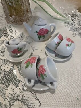 dolls Tea Set mini